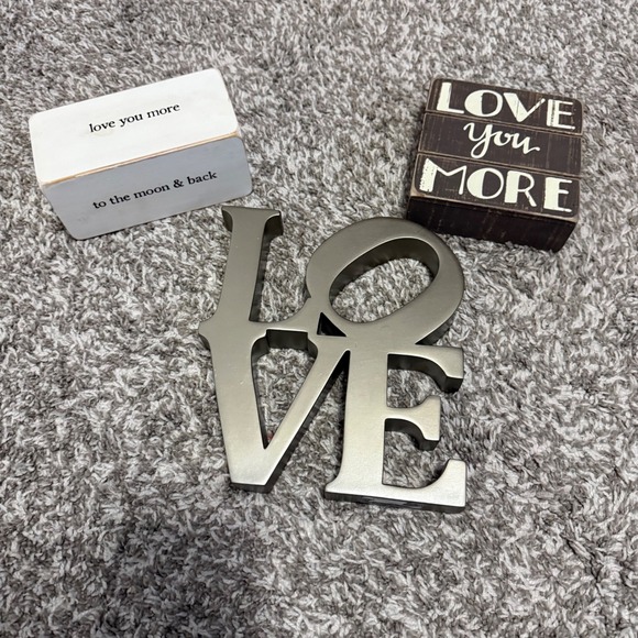 Other - Lot of Love - 3 Home Decoration Pieces